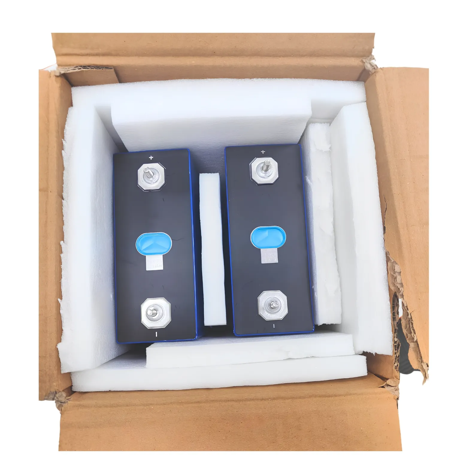 EVE MB31 3.2V 314Ah CELL WITH STUD WELD WITH PACKING - Image 2